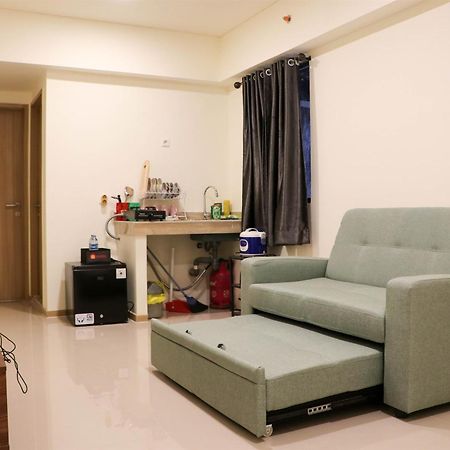 Comfy And Simply 2Br At Meikarta Apartment By Travelio Cikarang Ngoại thất bức ảnh