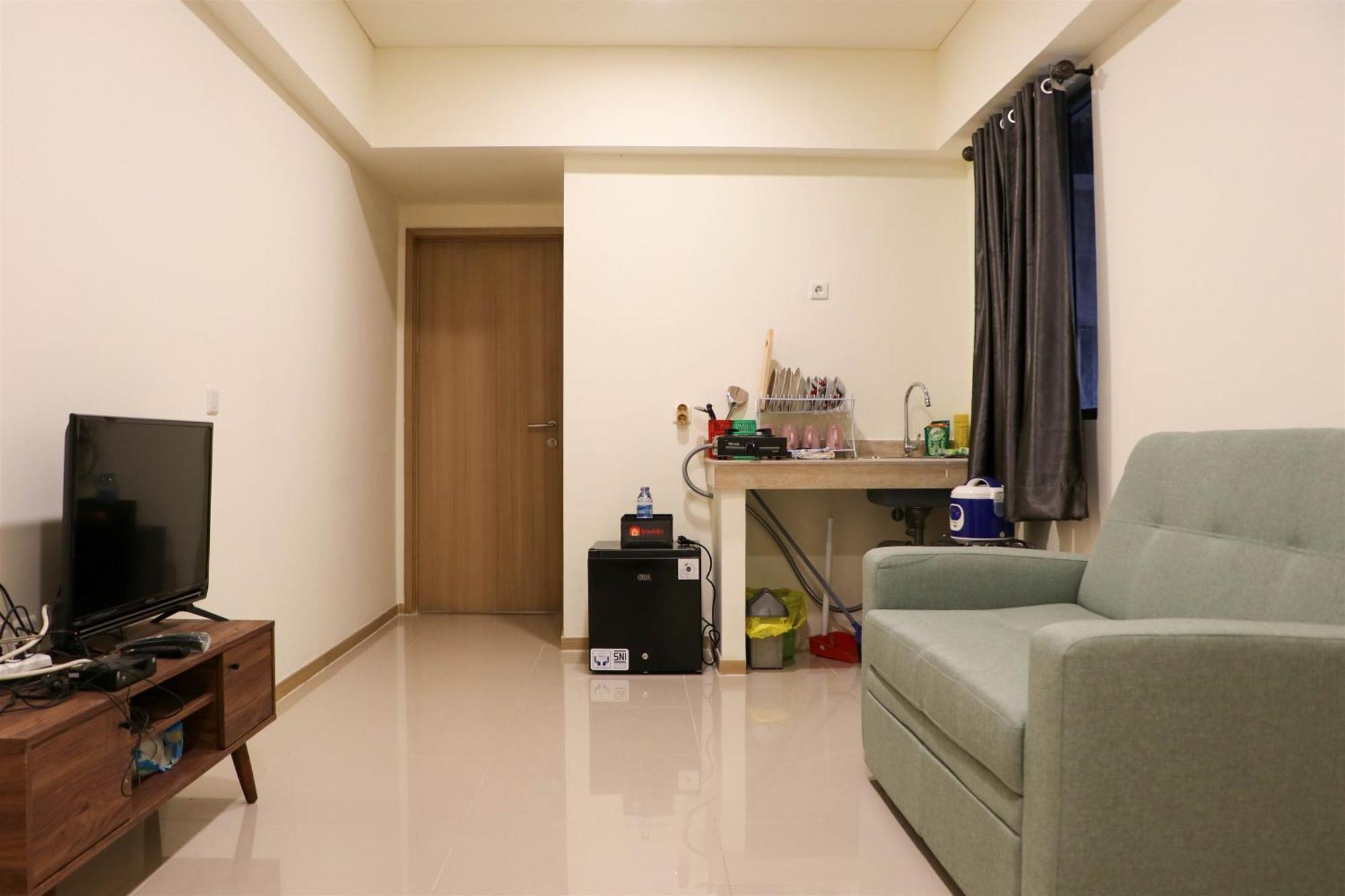 Comfy And Simply 2Br At Meikarta Apartment By Travelio Cikarang Ngoại thất bức ảnh